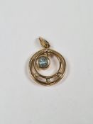9ct yellow gold circular pendant set with blue zircon and diamonds approx 1.5cm, approx 2.52g, with