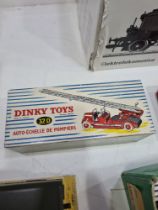 Dinky Toys 32D Fire Engine with ladder and extension near mint in very good box