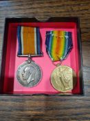 Medals - World War I War and Victory medal to 71305 GNR A Wells, R.A.