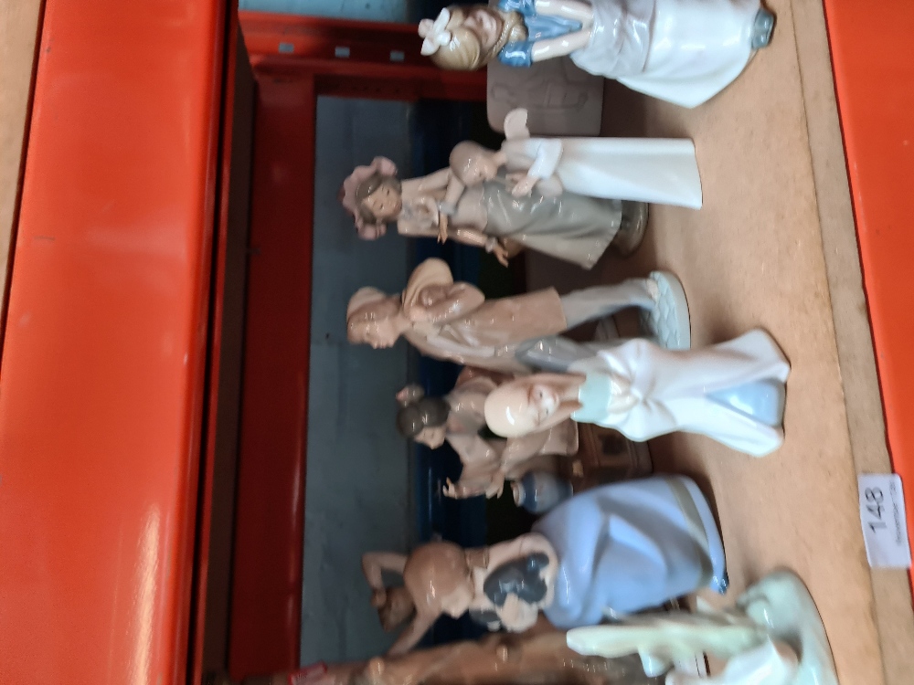 A quantity of Lladro and Nao figures and similar (at least 3 damaged) - Image 3 of 4