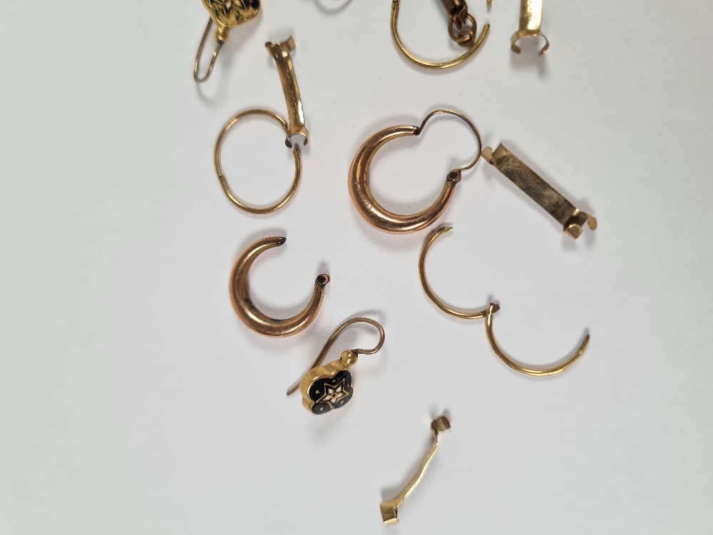 Scrap gold to include earrings, ring sizers, etc 4.49g approx - Image 17 of 20