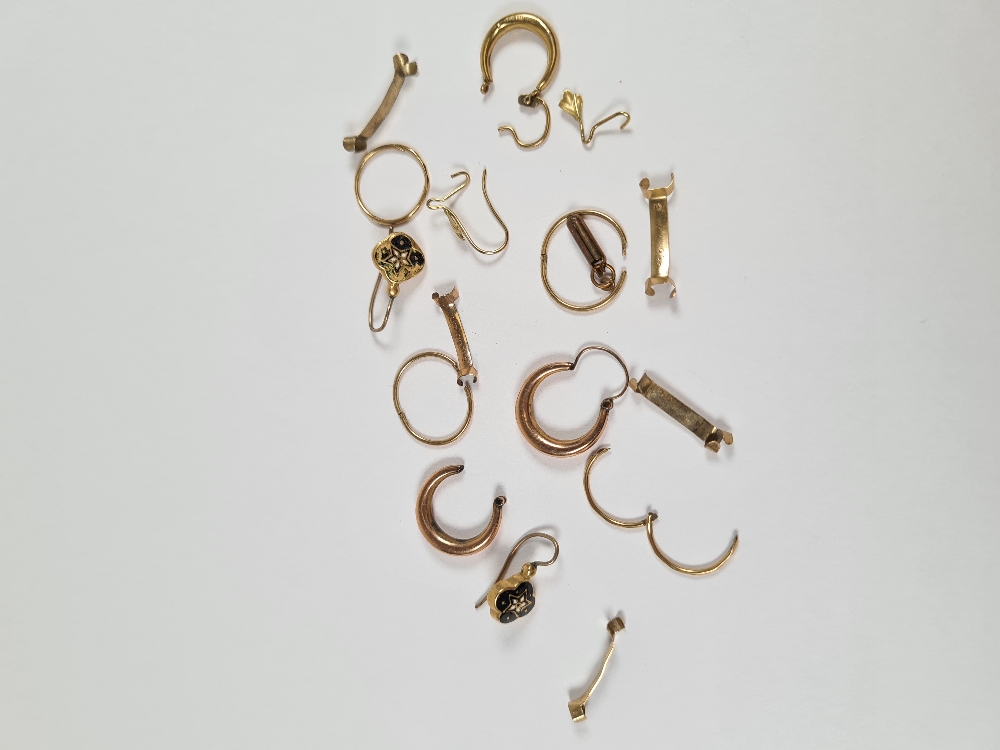 Scrap gold to include earrings, ring sizers, etc 4.49g approx - Image 8 of 20