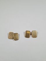Pair 9ct gold gents cufflinks, of tapered rectangular form, marked 375, approx 9g