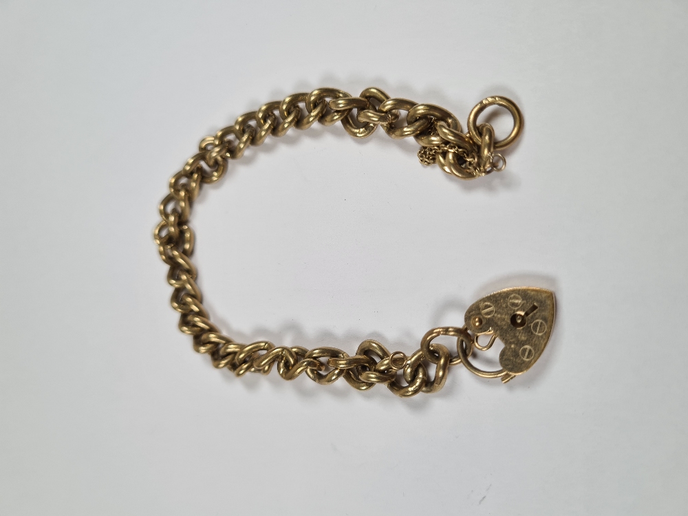 9ct yellow gold curb link bracelet with heart shaped clasp and safety chain, AF, marked 375, approx - Image 2 of 6