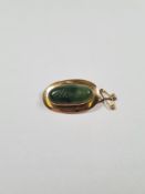 Antique 15ct yellow gold oval brooch with oval cabouchon green hardstone, with inscription, safety c