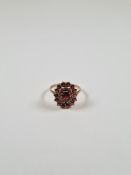 8ct yellow gold garnet cluster ring, size V, marked 333, 3.49g approx