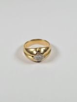 High carat, possibly 18ct gold gents diamond ring, with single large diamod, approx 2 carat, include