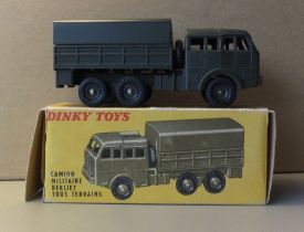 Dinky Toy 80D Camion Militaire Berliet - 6 wheel military lorry - Near Mint in good box (one end ta