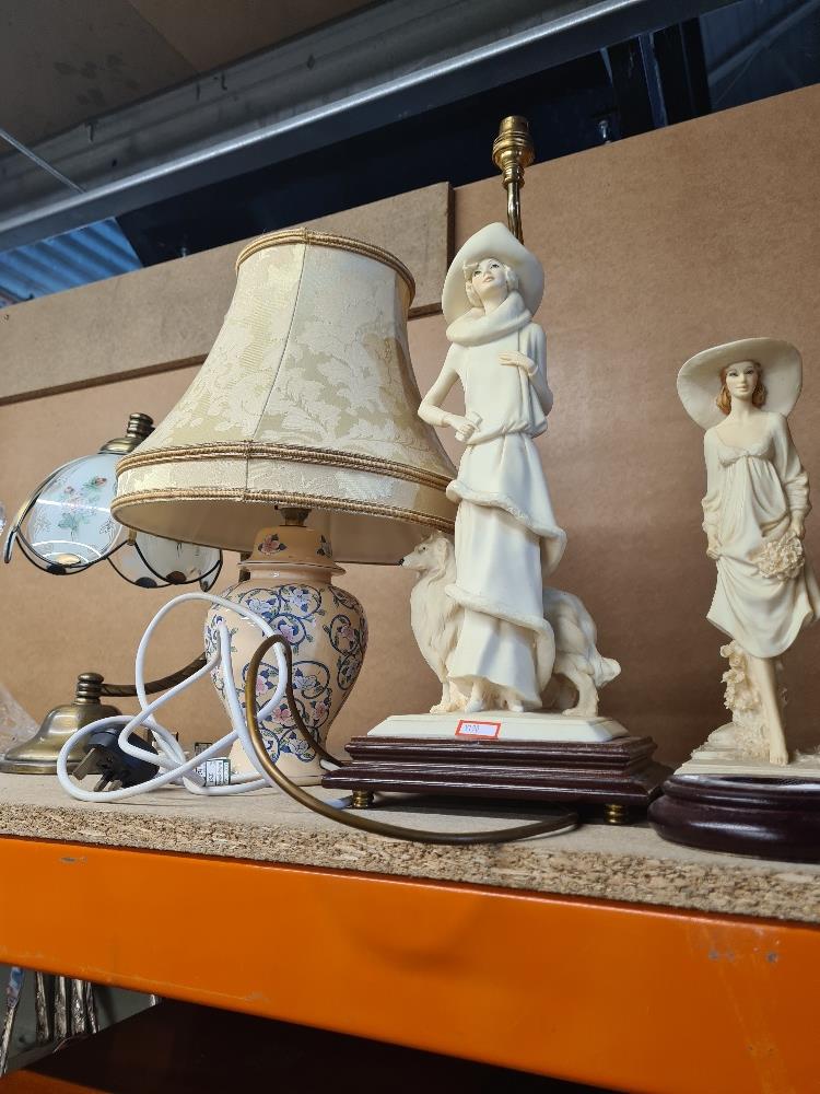 A selection of resin figures, some made in Italy and a selection of lamps - Image 11 of 15