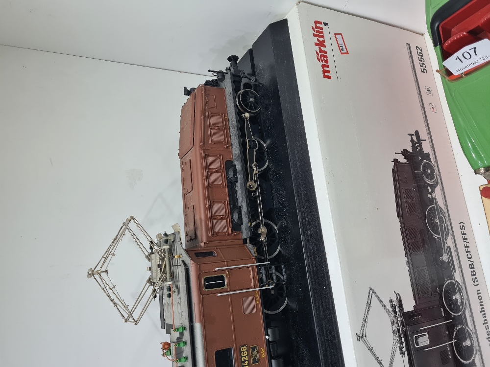A Marklin 55562, Spur 1 Locomotive SBB/CFF/FFS Krokodil OHE Ce 618 Mfx with sound. Unused - boxed - Image 3 of 13