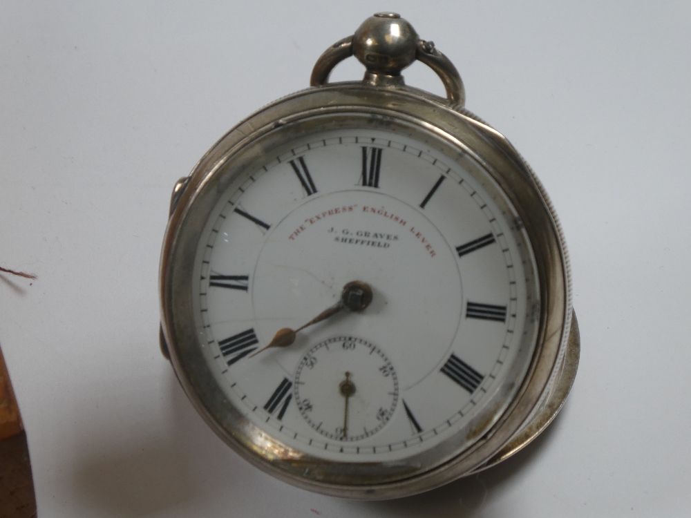 A quantity of silver pocket watches comprising of different makers and designs. To include a Chester - Image 14 of 15
