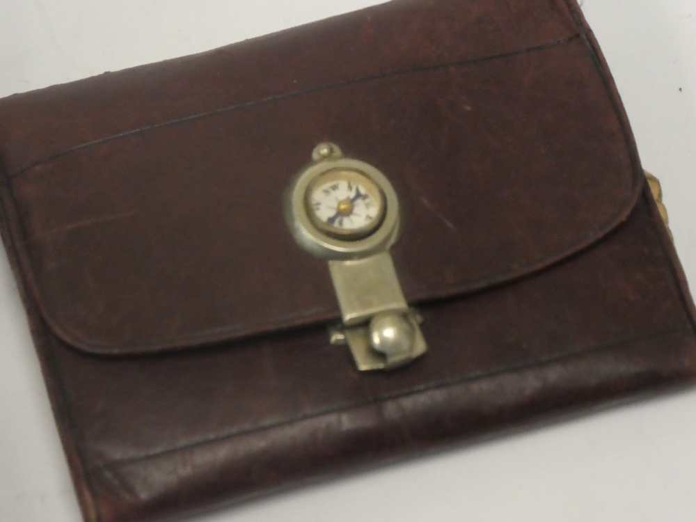 Vintage cased Parker fountain pen. Papermate Power Point set and a vintage leather wallet with compa - Image 8 of 21