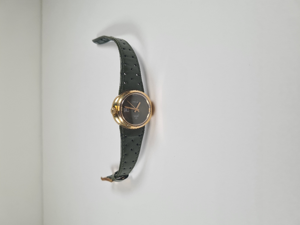 Omega; A ladies 1970s gold plated 'Omega De Ville' Dynamic Automatic with Olive dial, golden hands a - Image 3 of 30