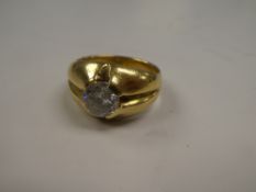 High carat, possibly 18ct gold gents diamond ring, with single large diamond, approx 2 carat, includ