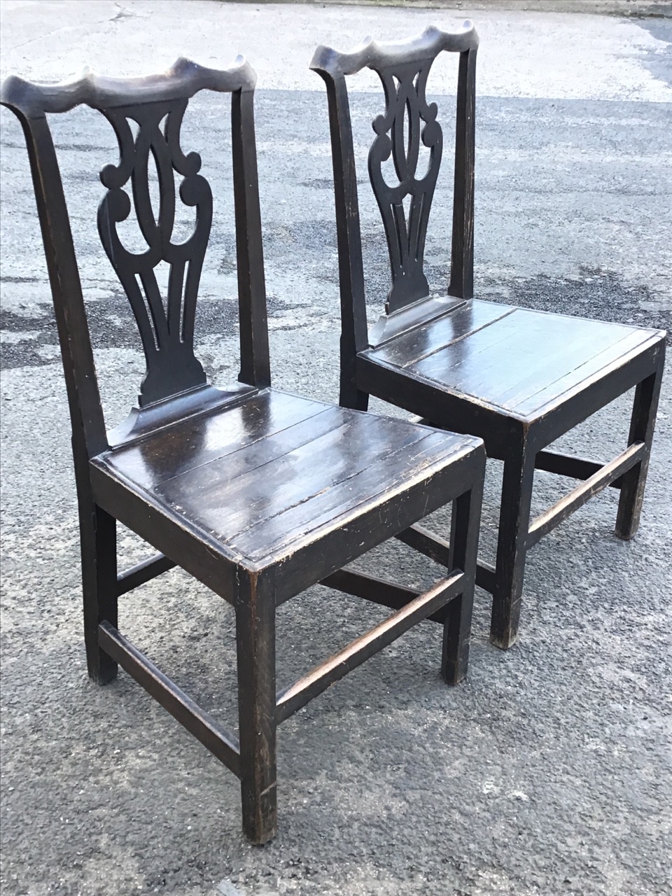 A pair of nineteenth century oak Chippendale style chairs with shaped back rails above pierced - Image 2 of 3