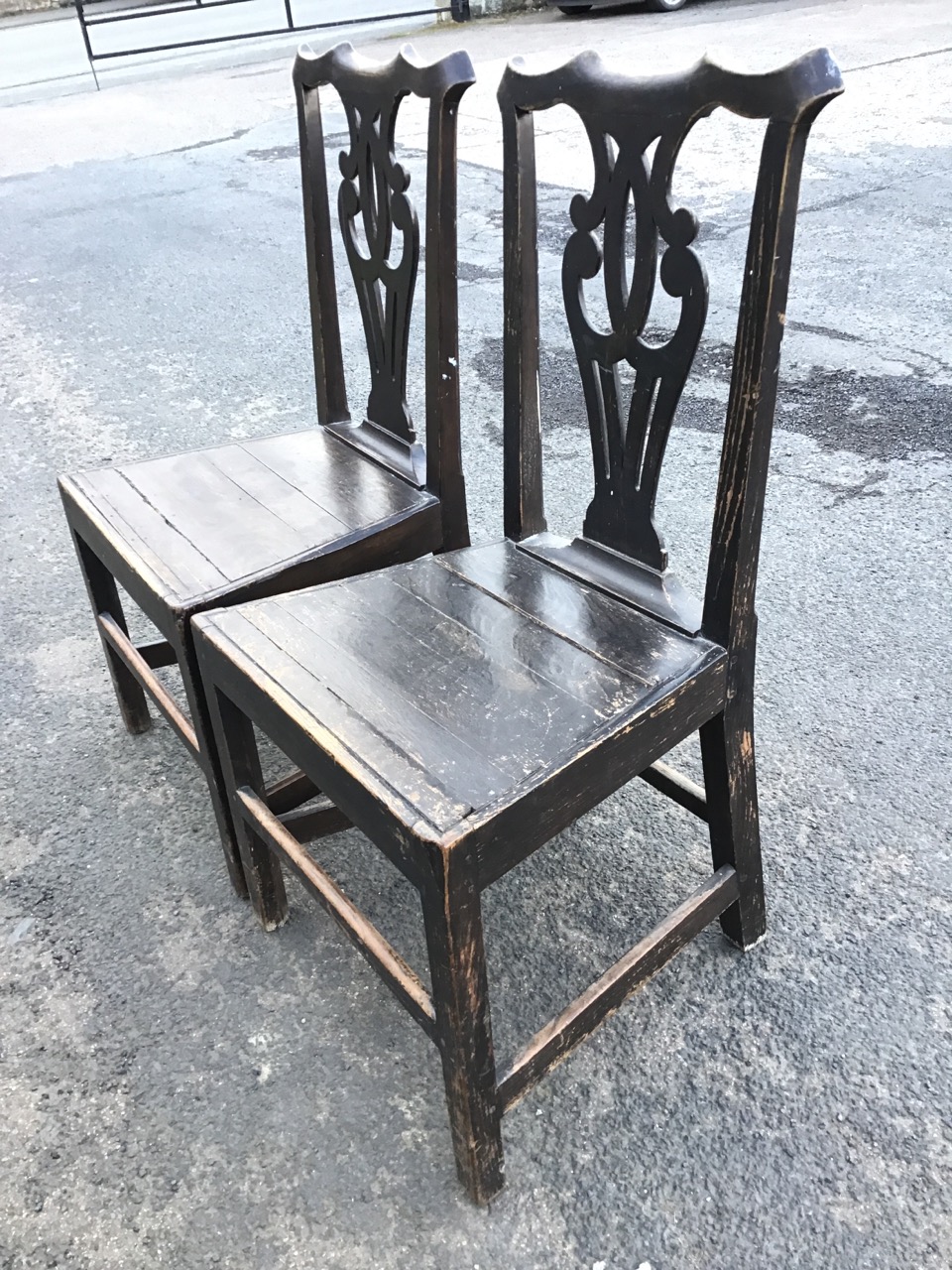 A pair of nineteenth century oak Chippendale style chairs with shaped back rails above pierced - Image 3 of 3