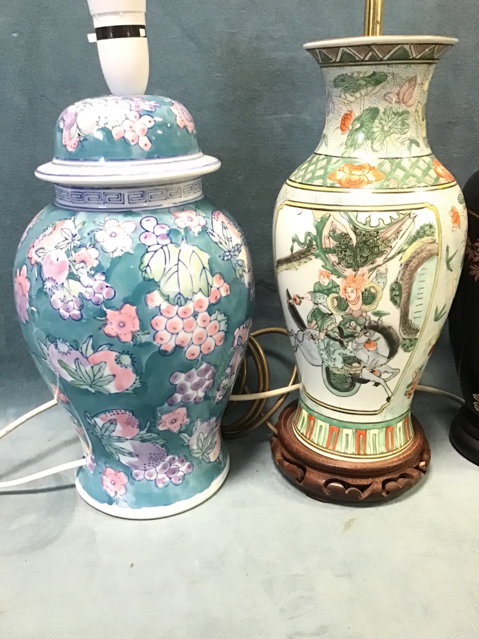 Four chinoiserie ceramic vase type tablelamps - family verte on carved stand, cloisonné style on - Image 3 of 3