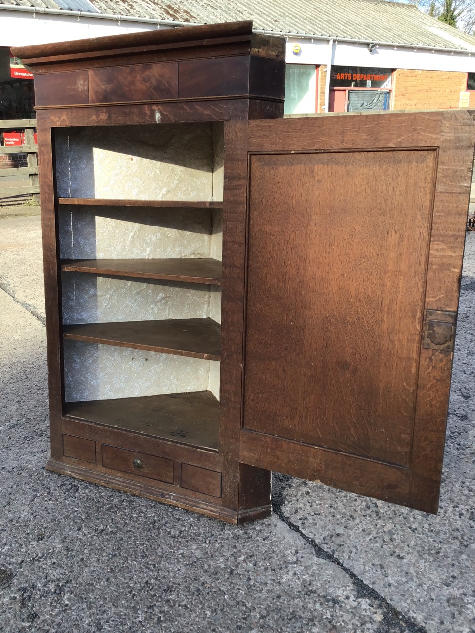 A nineteenth century oak corner cabinet with moulded cornice above a frieze set with mahogany - Image 3 of 3