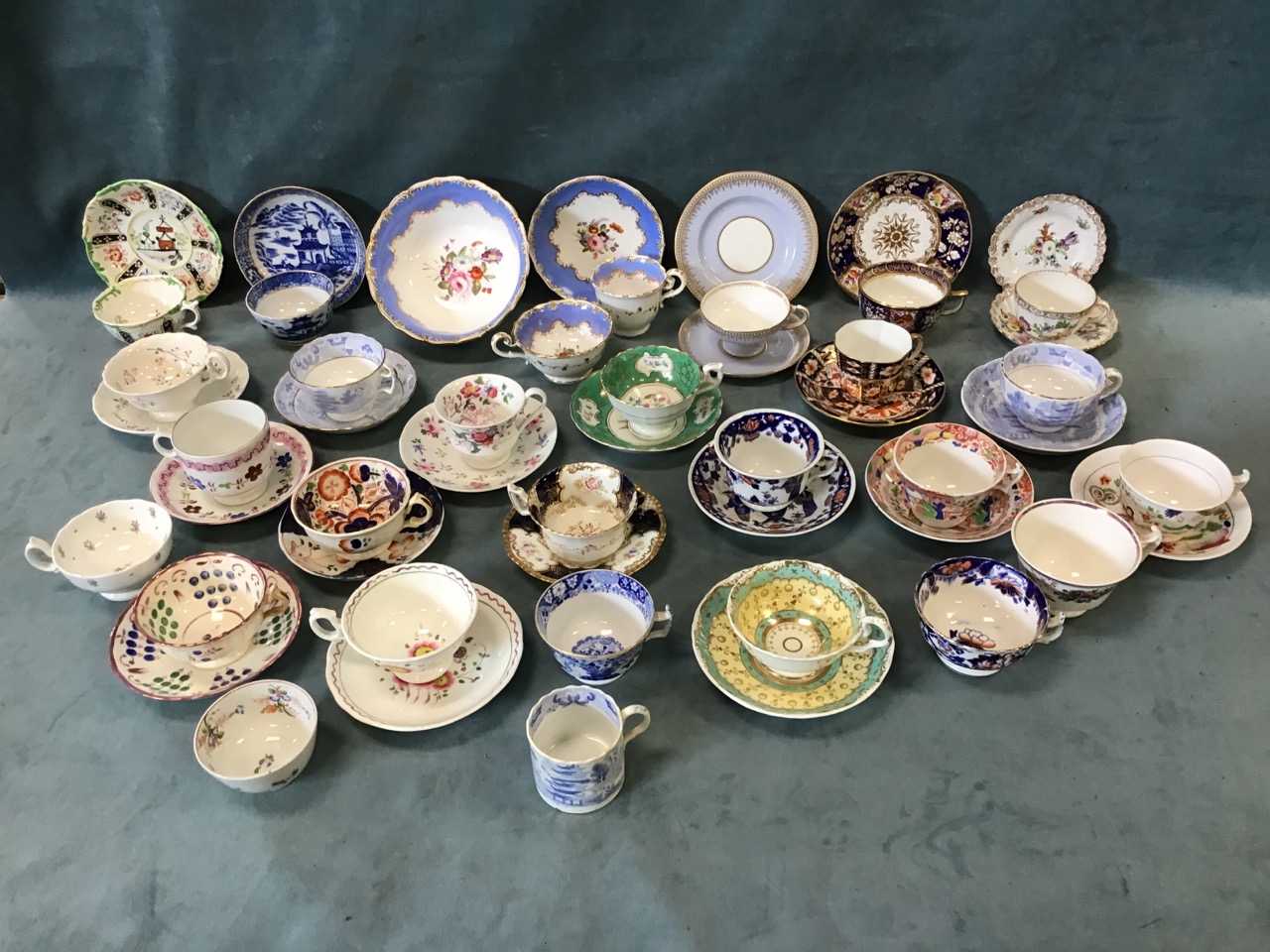 A collection of 18th and 19th century porcelain tea wares - New Hall, Spode Feldspar, Hilditch,