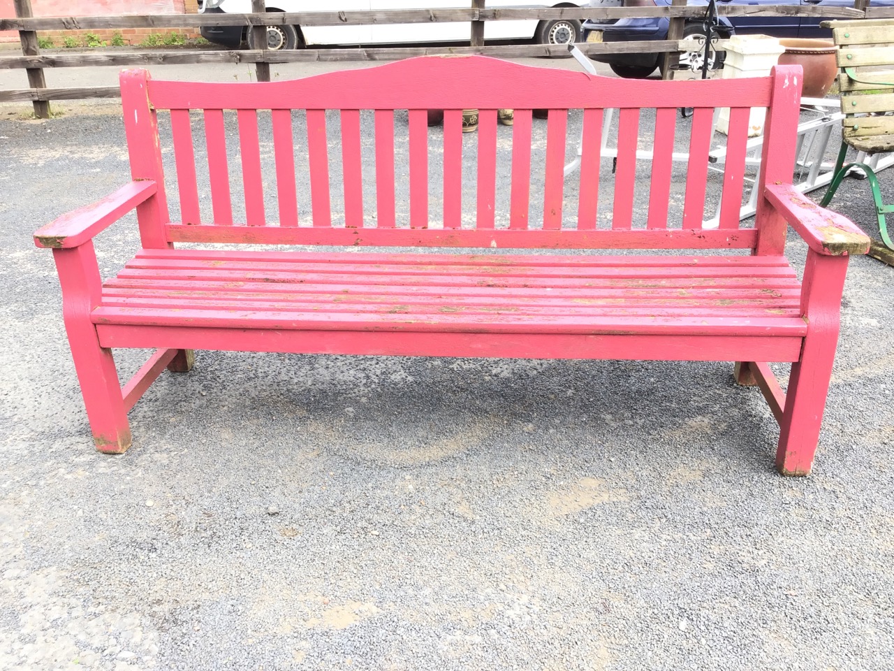 A painted teak garden bench with rectangular arched back above slats, the seat flanked by platform - Image 2 of 3