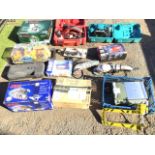 Miscellaneous mainly boxed electrical power tools - sanders, angle grinders, routers, a cased