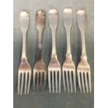 A set of five Georgian fiddle pattern hallmarked silver dessert forks, Edinburgh, 1820, Charles