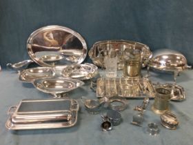 Miscellaneous silver plated table ware including an asparagus bowl with tongs, an entrée dish, a