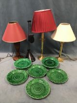 A Wedgwood six-piece flowerhead moulded green glazed dessert set with four plates and two