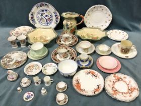 Miscellaneous ceramics including a Masons ironstone jug and serving dishes in the Indian Tree