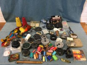 Miscellaneous fishing tackle including salmon & trout fly reels and lines, spools, nylon, fly