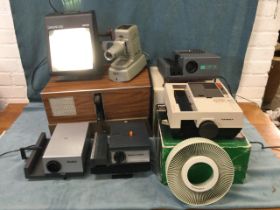 A collection of slide projectors - Aldis, boxed Nobo SPII, 70s cased, Hanimex Rondette 1800, boxed