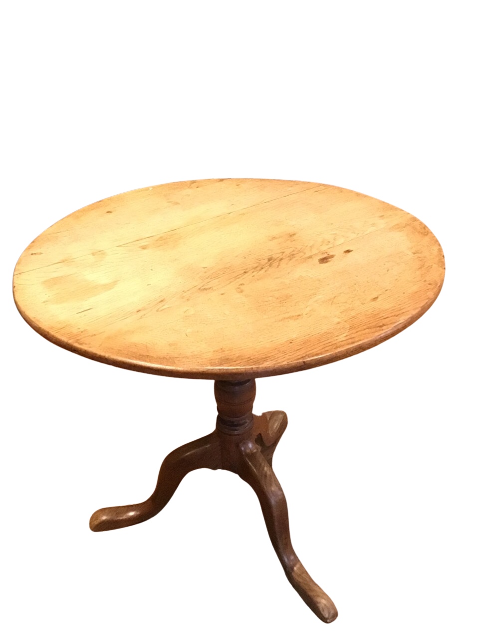 A circular Georgian oak snap-top occasional table supported on a turned column, with tripartite legs - Image 2 of 3