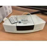 Bose Wave Radio/CD player in White with Remote control