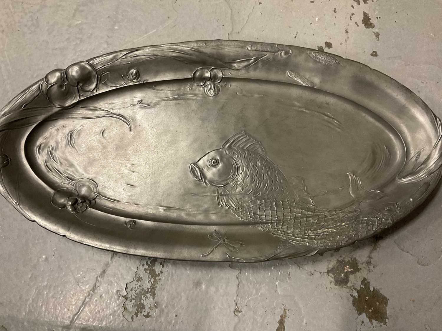 Art Nouveau pewter tray, other pewter