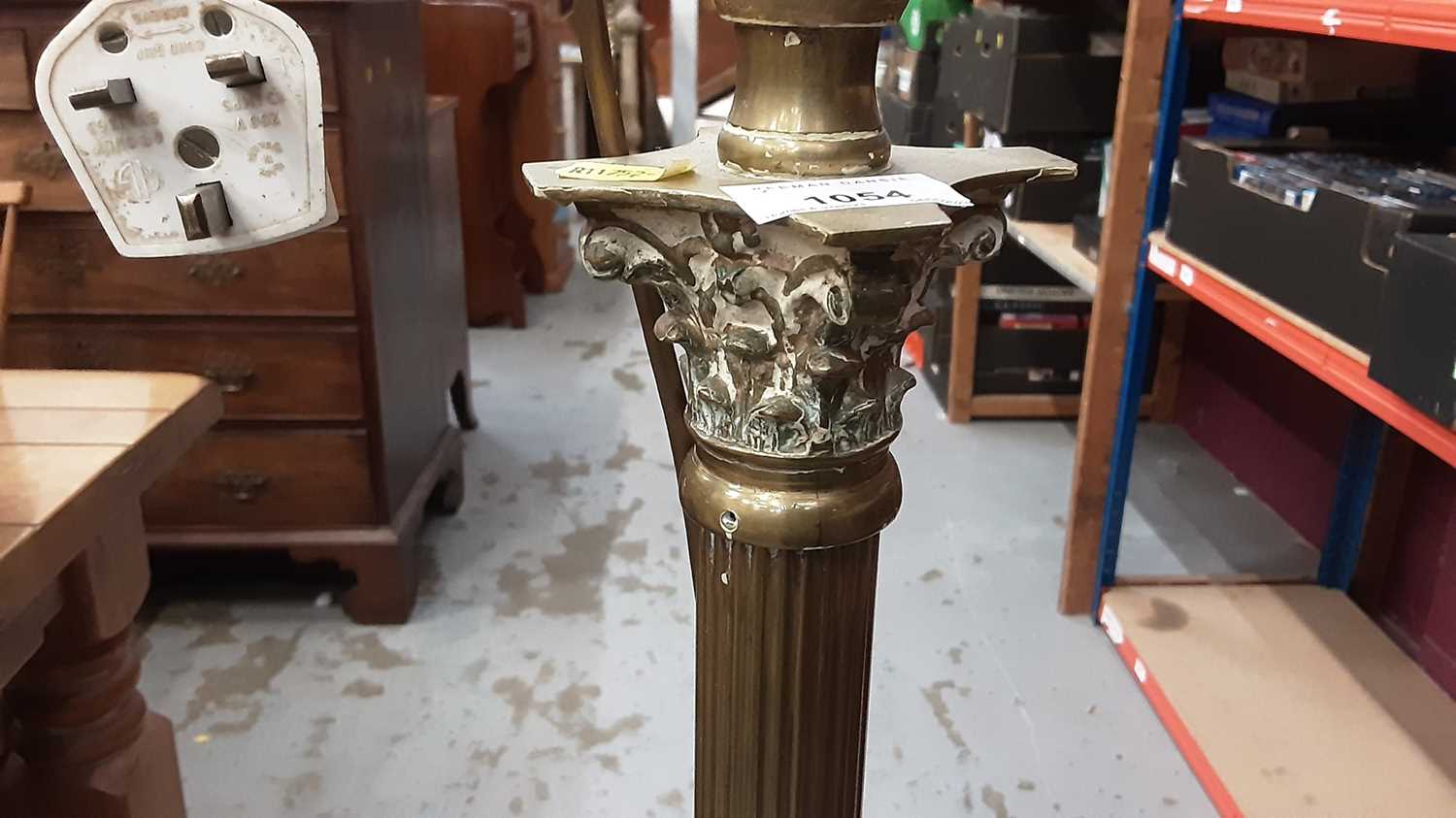 Edwardian brass lamp standard with Corinthian column on stepped square base on paw feet - Image 2 of 3