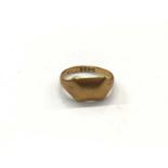 18ct gold signet ring