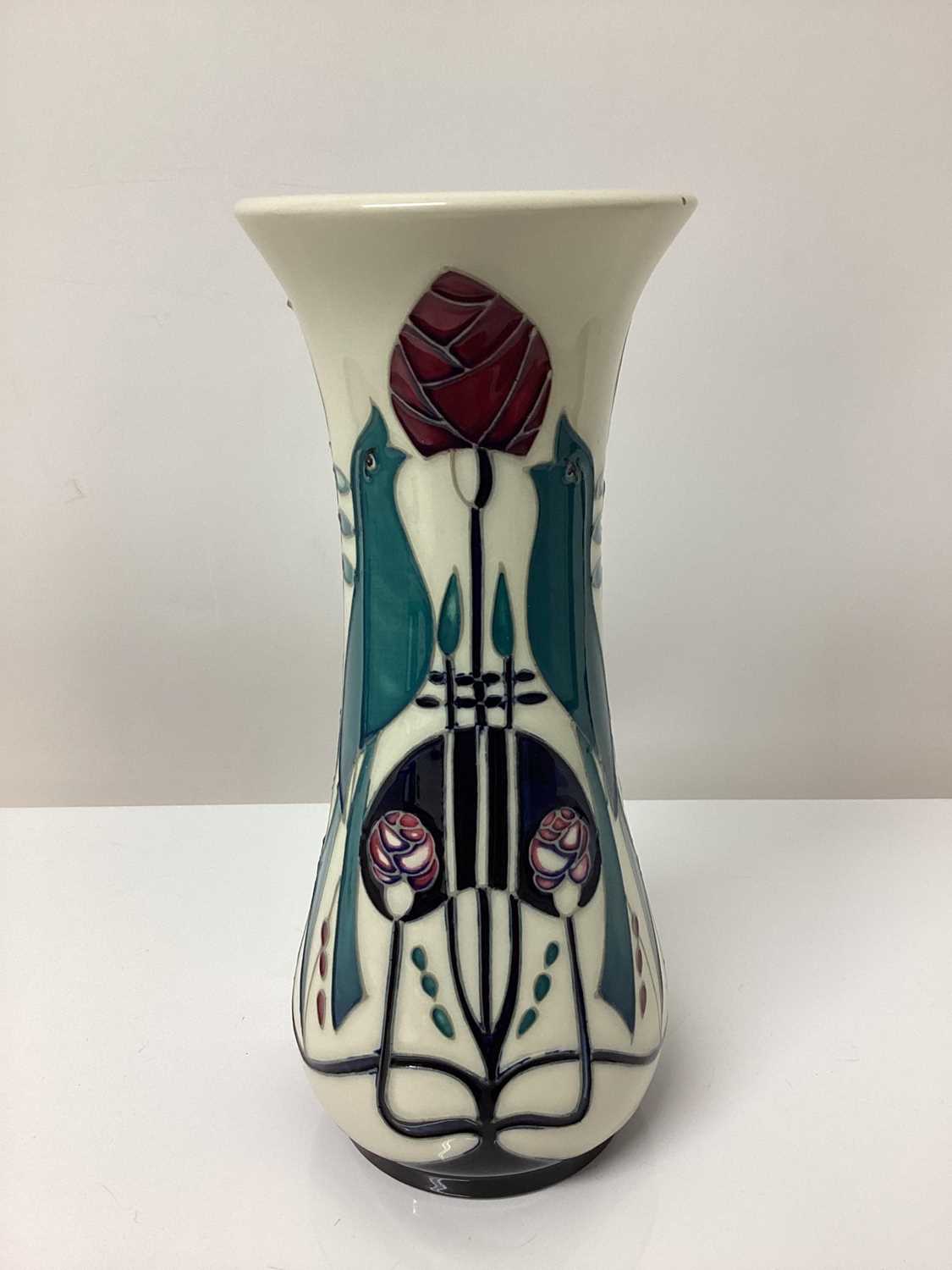 Moorcroft pottery Talwin vase, dated 2014, 20.5cm high, boxed - Image 4 of 7