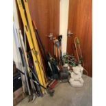 Large quantity of gardening tools, forks, spades, loppers and others