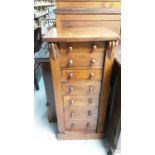 Victorian mahogany Wellington chest with seven graduated drawers, 48cm wide, 35cm deep, 103cm high (