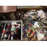 Quantity of costume jewellery and bijouterie