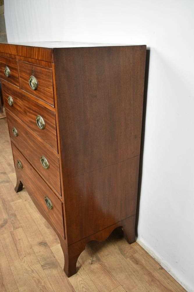 Regency mahogany chest of drawers - Image 4 of 7