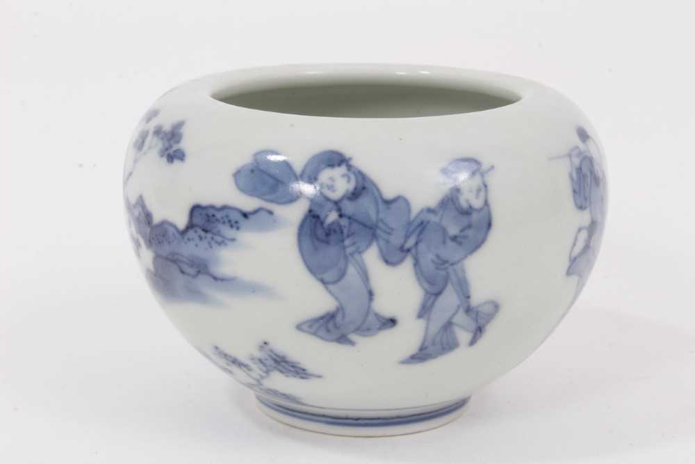 A Chinese blue and white small porcelain bowl, probably early 20th century, painted with figures and