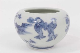 A Chinese blue and white small porcelain bowl, probably early 20th century, painted with figures and