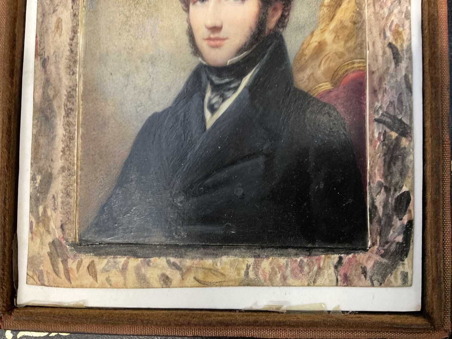 English School, circa 1830, portrait miniature on ivory depicting a young gentleman in black jacket - Image 8 of 9
