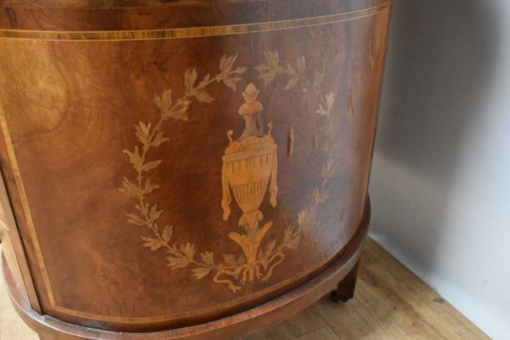 Edwardian style mahogany and marquetry inlaid kidney shaped desk - Image 3 of 21