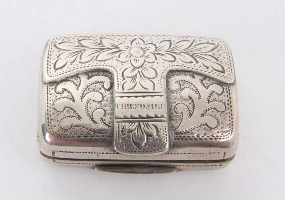 George IV silver vinaigrette, modelled as a hand bag, with engraved decoration and hinged cover, ope