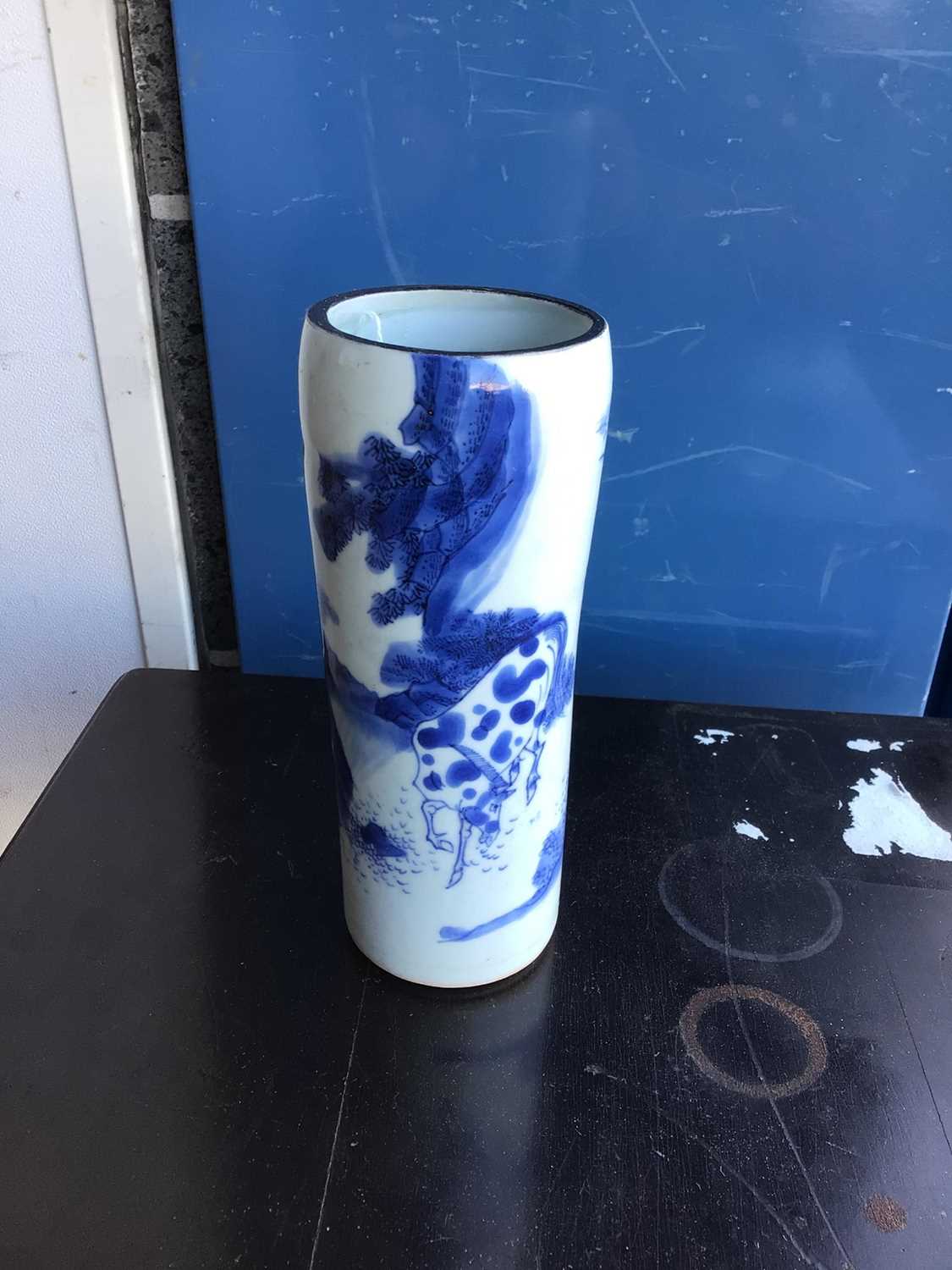 A Chinese blue and white Transitional period sleeve vase, painted with a figure and horse in a lands - Image 4 of 10