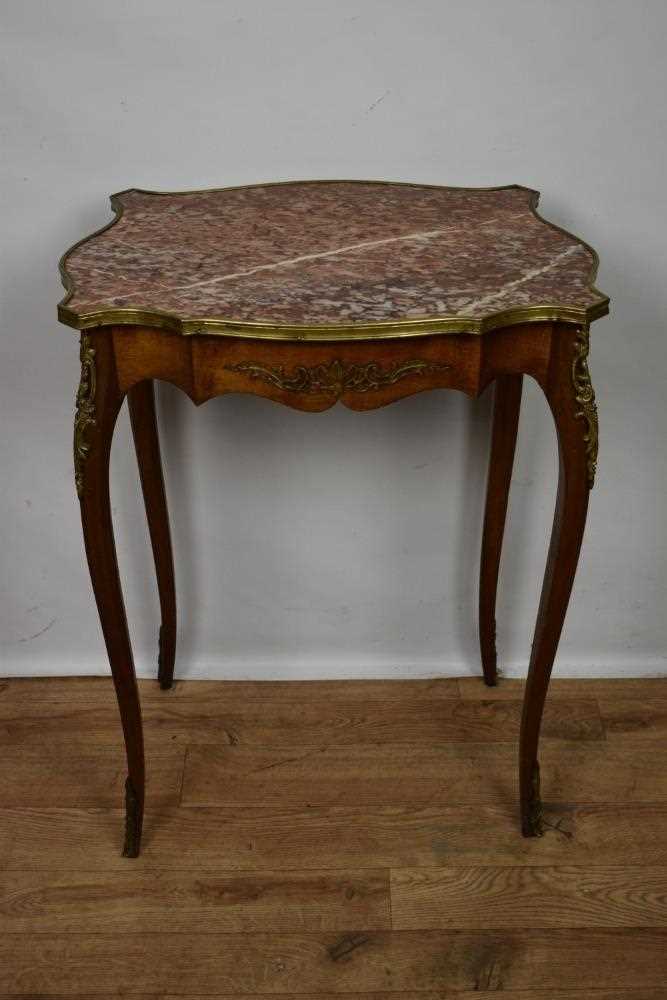 Continental walnut and gilt metal mounted marble topped side table, of serpentine form on slender ca - Image 2 of 5