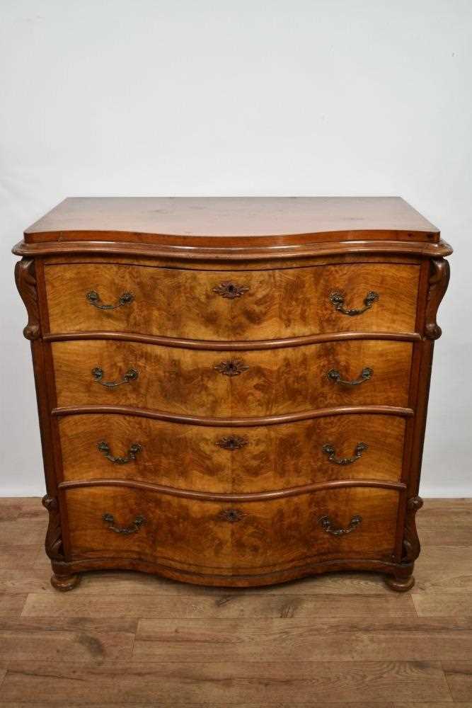 19th century Continental walnut serpentine chest of drawers - Image 2 of 12