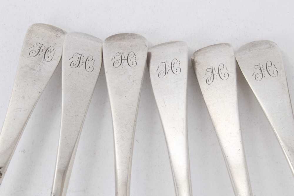 Matched set of six George III silver Old English pattern dessert spoons, with engraved initial H - Image 2 of 3